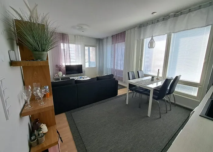 Makasiiniranta アパート ポリ